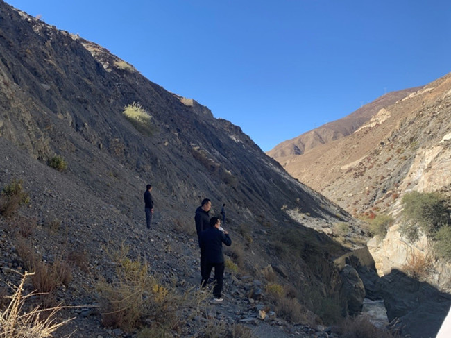 设计事业部领导亲临高原地区 对G560线（原S306线）地质灾害治理工程前期工作进行指导