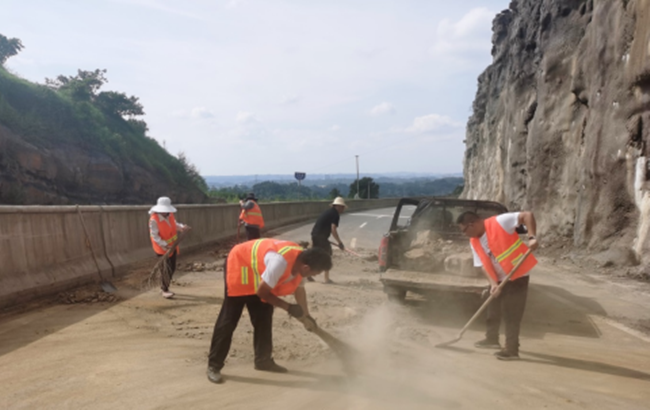 应急抢险，有我中交通力养路人