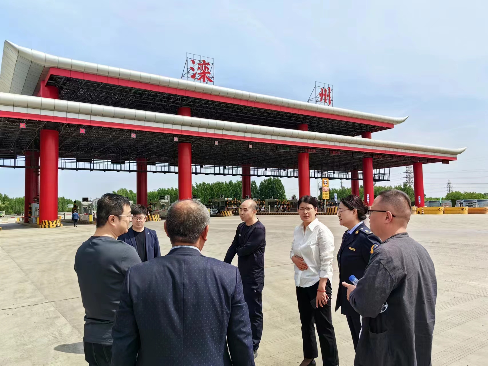 唐山市交通运输局相关业务处室领导莅临河北通力公司指导工作