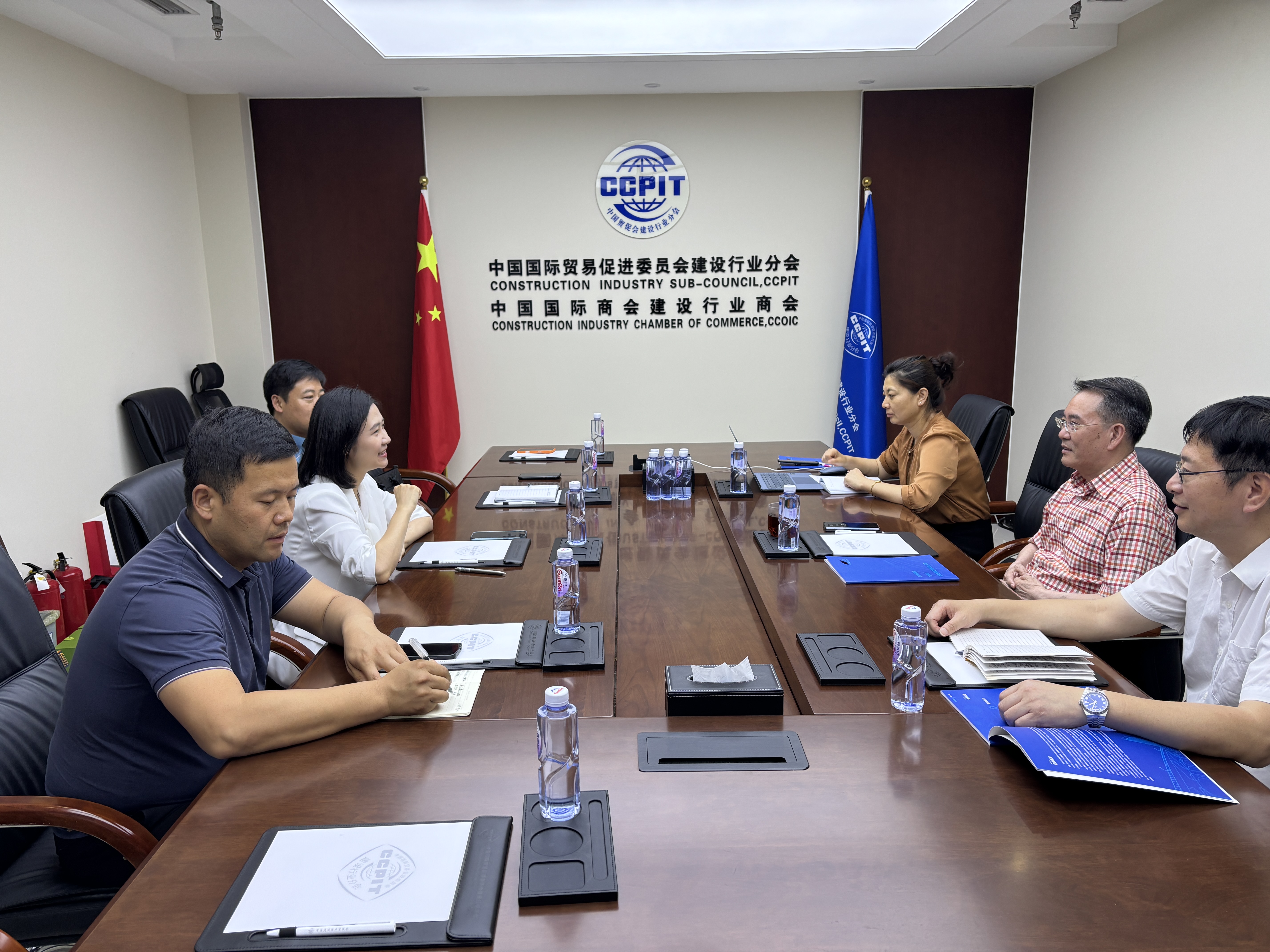 中交通力董事长孙洁琼率队拜会中国贸促会建设分会,共探企业出海新机遇